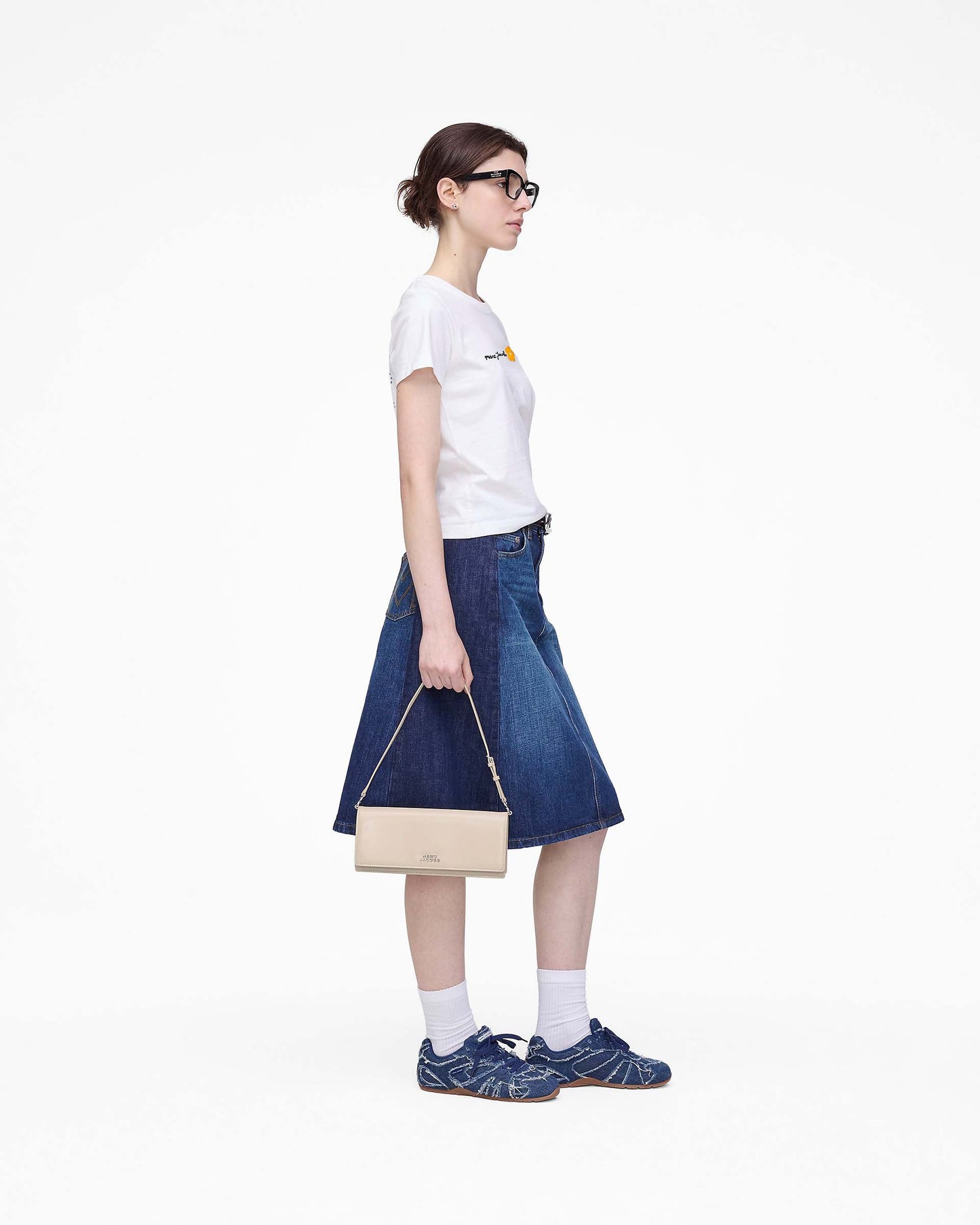 Daisy Logo Slim Tee