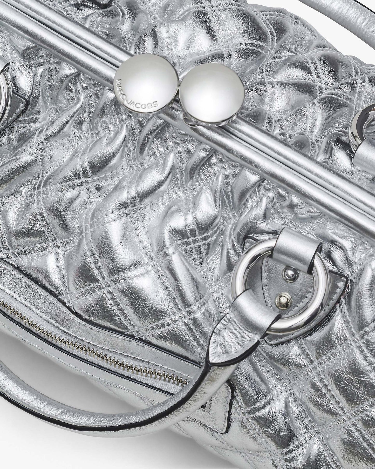 Re-Edition Quilted Metallic Leather Stam Bag