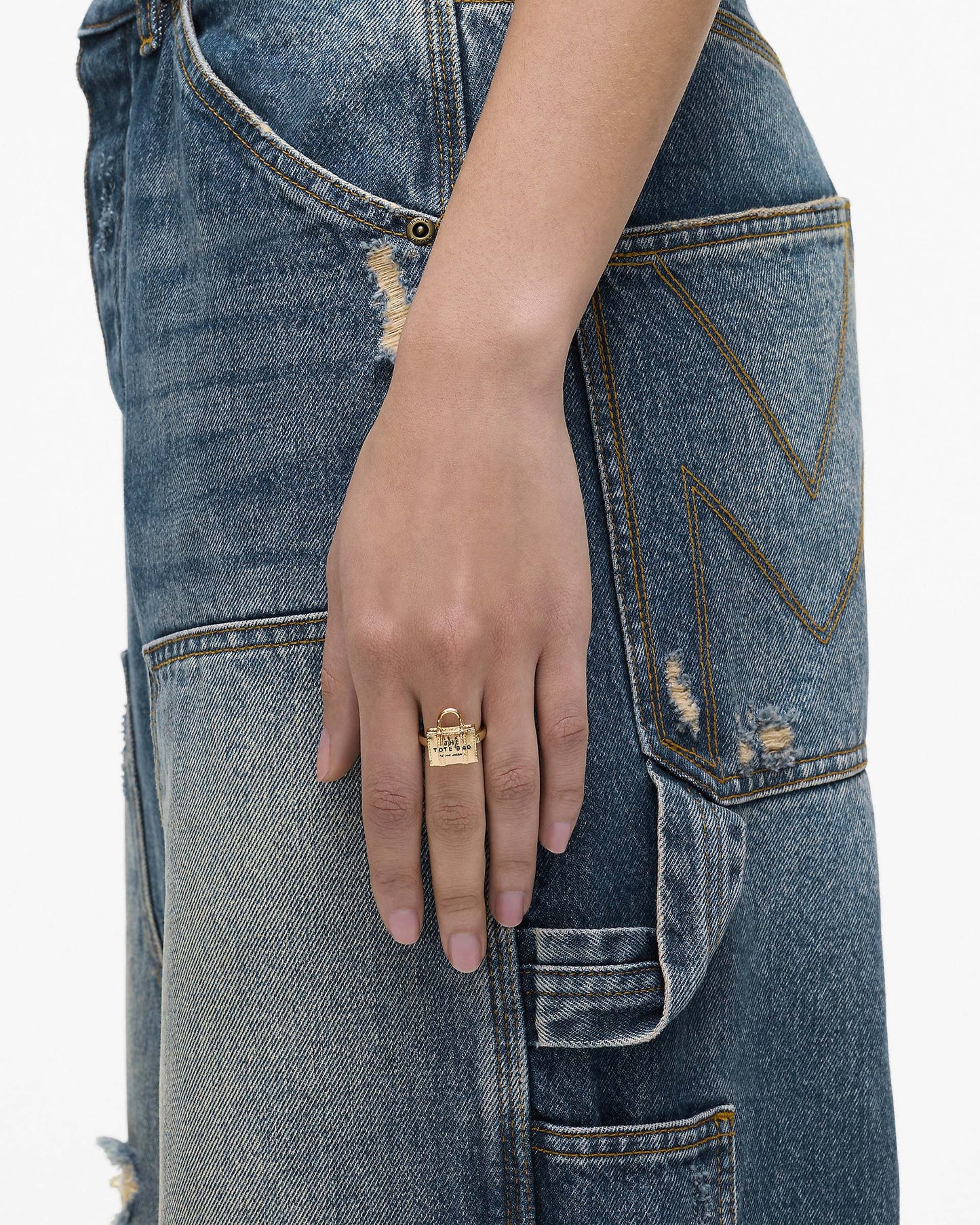 The Tote  Bag Ring