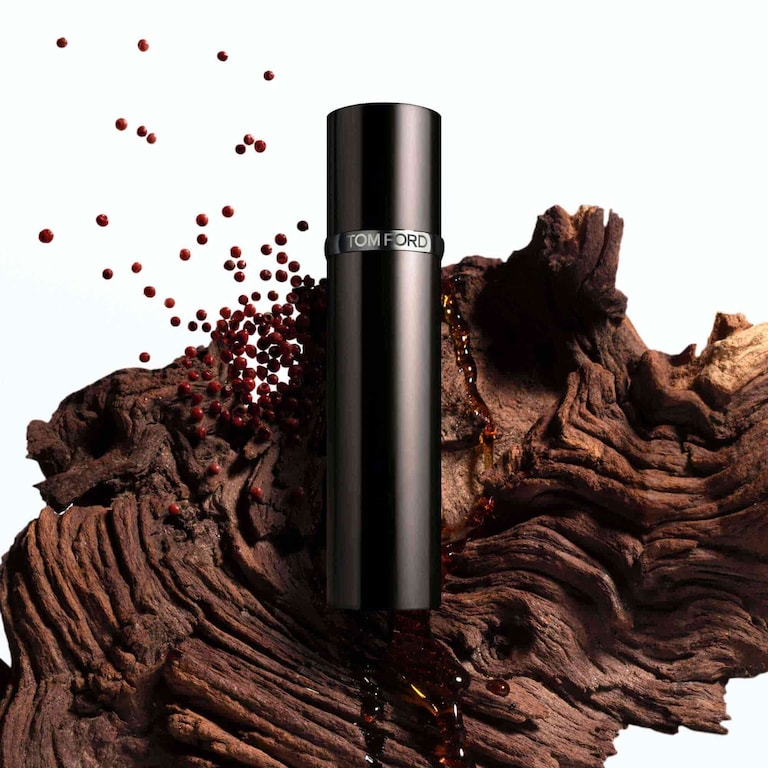 Oud Wood Eau de Parfum